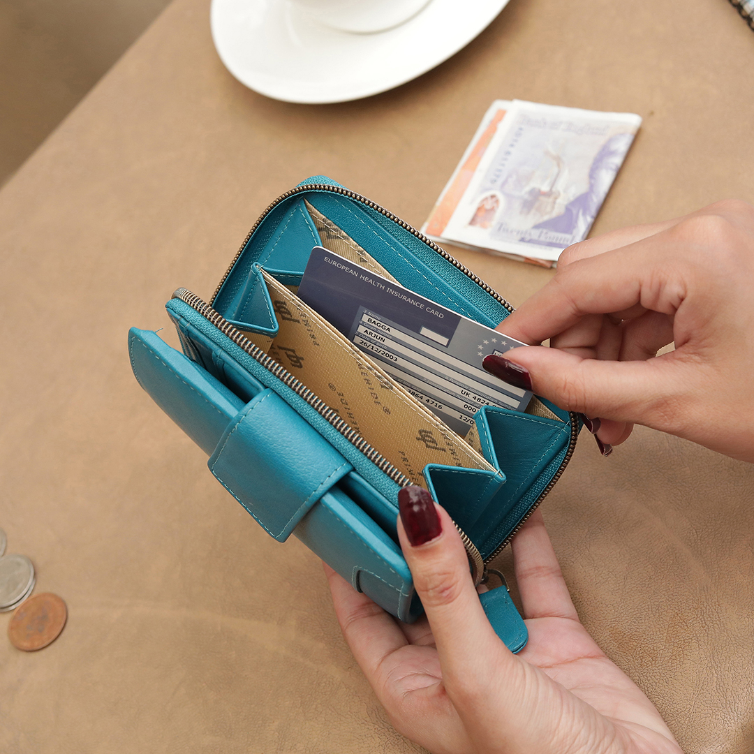 Turquoise Medium Zip Around Tri Fold Purse 21952-4