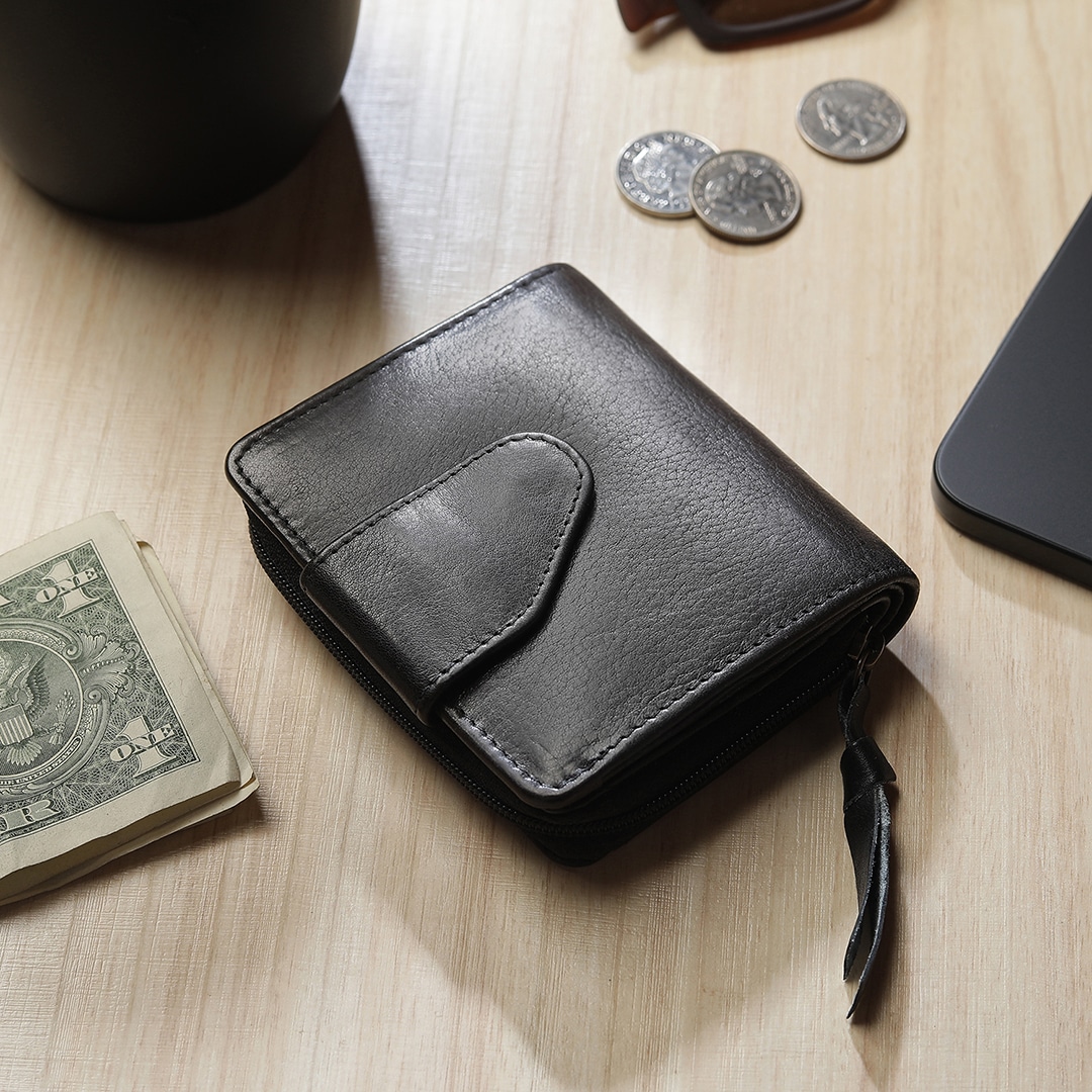 Leather Purse for women in washed black leather